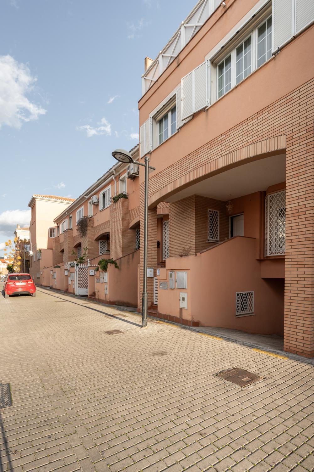 Tuguest Armilla House Villa Exterior photo